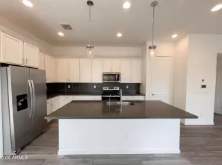 Photo #2: 6983412 Listing 