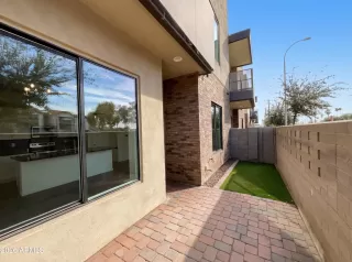 Photo #5: 6983412 Listing 