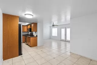 Photo #4: 6983426 Listing 