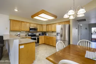 Photo #3: 6983528 Listing 