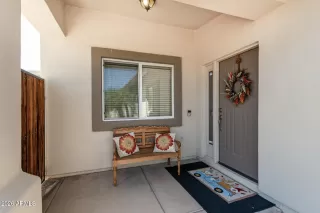 Photo #5: 6983651 Listing 