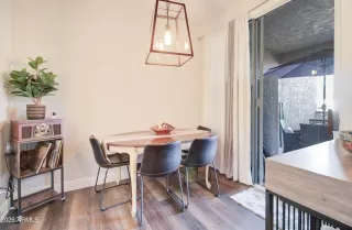 Photo #5: 6983836 Listing 