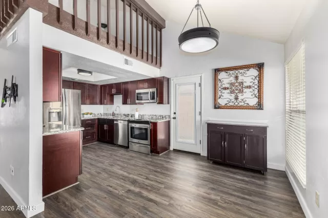 MLS: 6983860 Condo For Sale