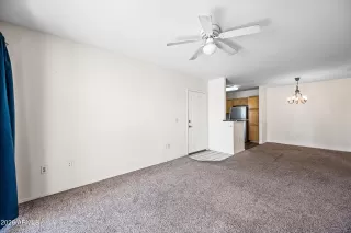 Photo #6: 6983884 Listing 