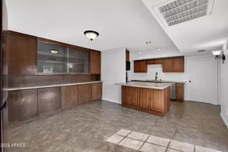 Photo #6: 6983915 Listing 