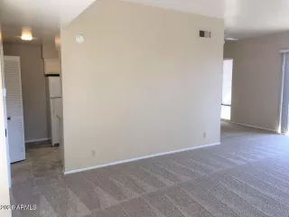 Photo #4: 6983924 Listing 