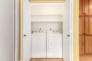 Photo #5: 6983999 Listing 