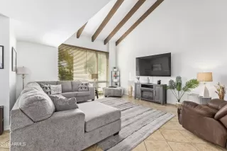 Primary Photo for MLS#: 6984002