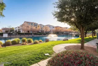 Photo #2: 6984254 Listing 