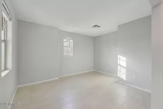 Photo #6: 6984254 Listing 