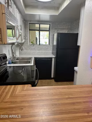 Photo #1: 6984610 Listing