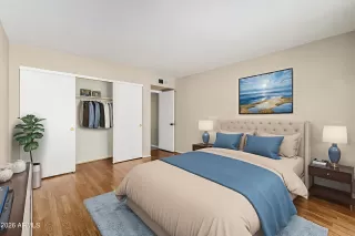 Photo #2: 6984726 Listing 