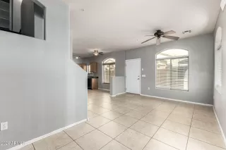 Photo #3: 6984874 Listing