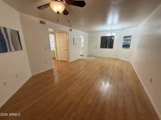 Photo #3: 6984924 Listing 