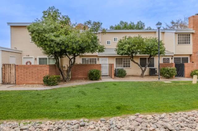 MLS: 6984940 Condo For Sale