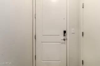 Photo #6: 6985041 Listing 