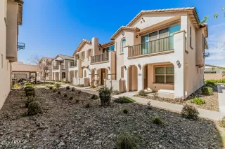 Photo #1: 6985215 Listing 