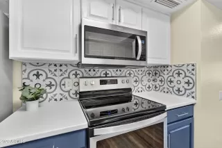 Photo #6: 6985277 Listing 