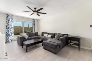 Photo #4: 6985434 Listing 