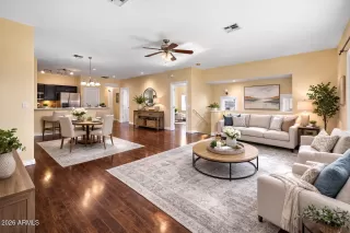 Photo #6: 6985510 Listing 