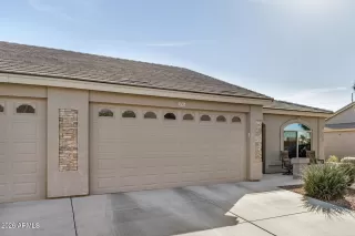 Photo #5: 6985851 Listing