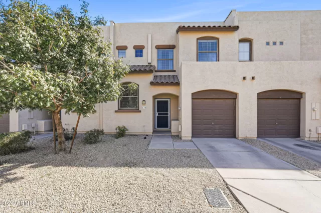 MLS: 6986086 Condo For Sale