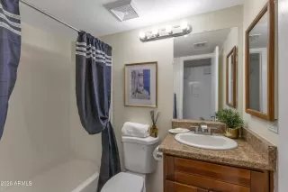 Photo #4: 6986313 Listing