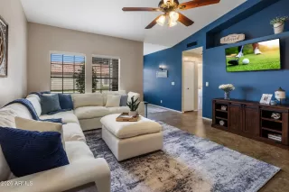 Photo #2: 6986560 Listing 