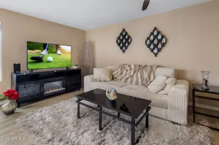 Photo #4: 6986579 Listing 