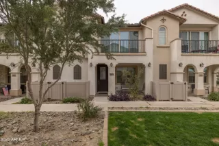 Photo #4: 6986686 Listing 