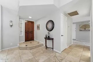 Photo #5: 6986781 Listing 