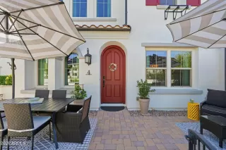 Photo #6: 6986865 Listing 