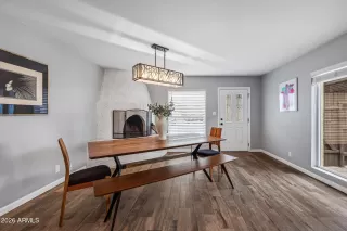 Photo #4: 6986907 Listing