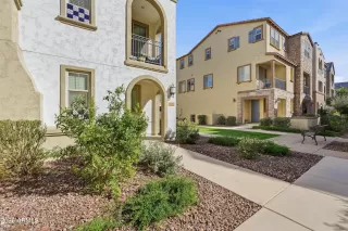 Photo #1: 6987210 Listing 