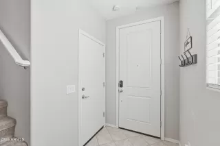 Photo #3: 6987210 Listing 