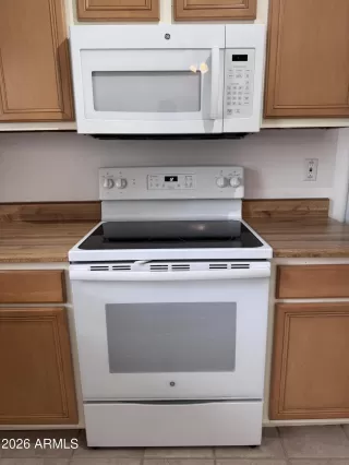 Photo #3: 6987243 Listing 