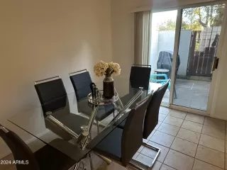 Photo #5: 6987243 Listing 