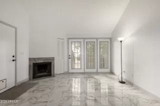 Photo #6: 6987361 Listing