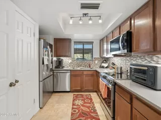 Photo #1: 6987378 Listing 