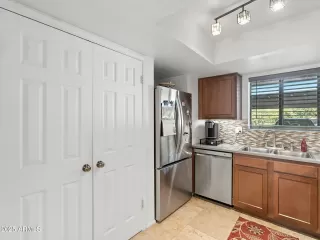 Photo #2: 6987378 Listing 