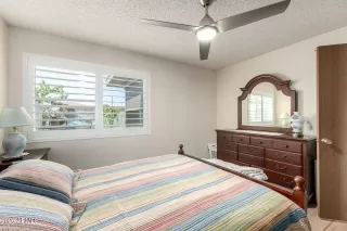 Photo #6: 6987405 Listing