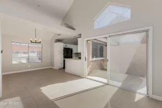 Primary Photo for MLS#: 6987538