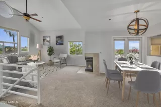 Photo #4: 6987809 Listing 