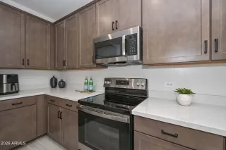 Photo #4: 6988383 Listing 