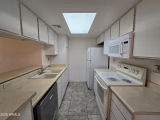 Photo #5: 6989164 Listing 