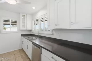 Photo #4: 6989233 Listing 