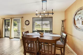 Photo #5: 6989423 Listing 