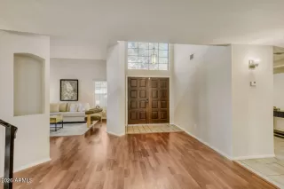 Photo #2: 6989854 Listing