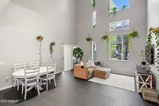 Photo #4: 6989872 Listing