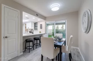 Photo #4: 6990008 Listing 